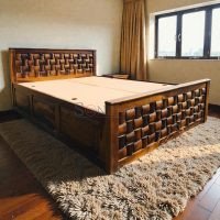 Pelso Newar Sheesham Wood Bed