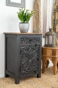 Vrena Solid Mango Wood Carved Bedside Table - Image 6